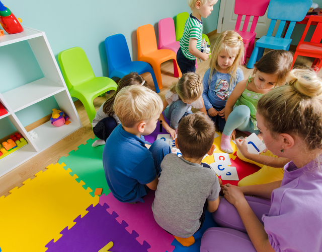 Sainte-Clotilde annonce l'ouverture du premier service de garde éducatif en communauté dans son Hôtel de ville